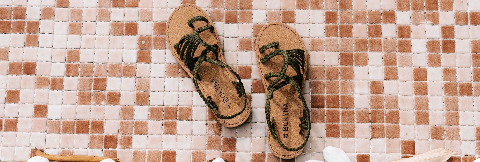 Grüne Sandalen